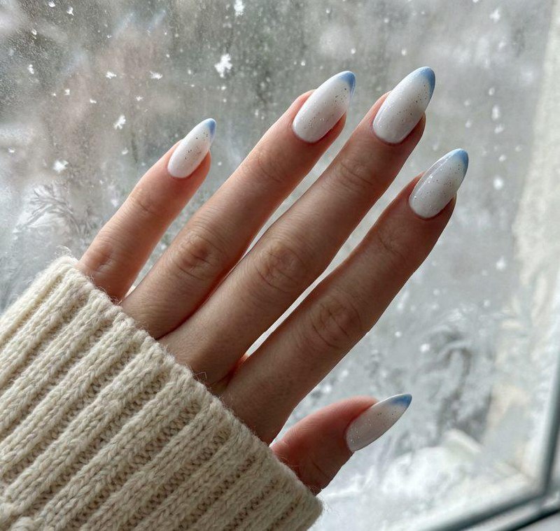 #белый #голубой #блестки